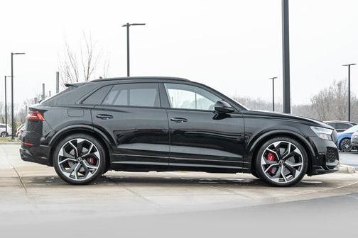 2022 Audi RS Q8 4.0T