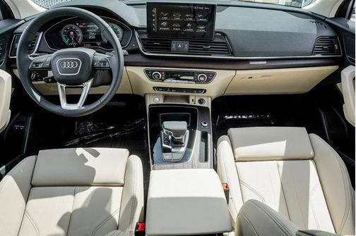 2024 Audi Q5 55 S line Premium