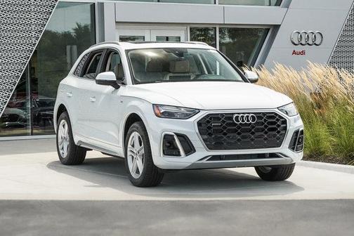 2024 Audi Q5 55 S line Premium