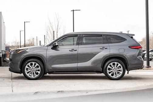 2023 Toyota Highlander Hybrid Limited
