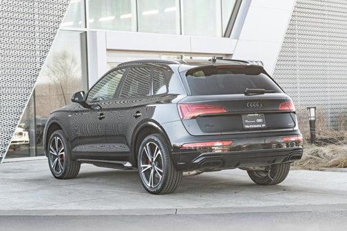 2025 Audi Q5 45 S line Prestige