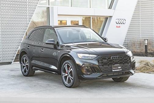 2025 Audi Q5 45 S line Prestige