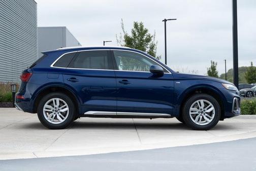 2022 Audi Q5 45 S line Premium