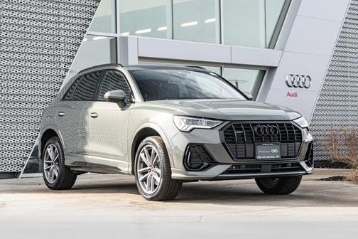 2025 Audi Q3 Premium 45 TFSI S line quattro Tiptronic