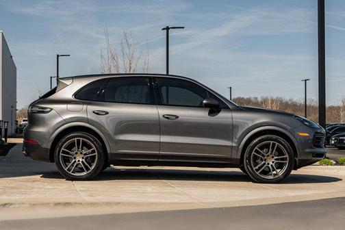 2020 Porsche Cayenne Cayenne