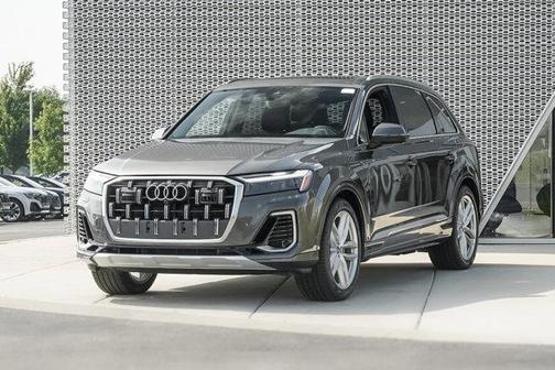 2025 Audi Q7 55 Premium Plus