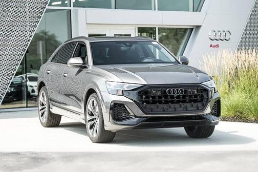 2025 Audi Q8 55 Prestige