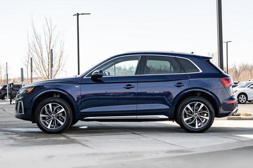 2023 Audi Q5 45 S line Premium