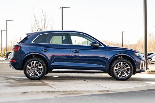 2023 Audi Q5 45 S line Premium