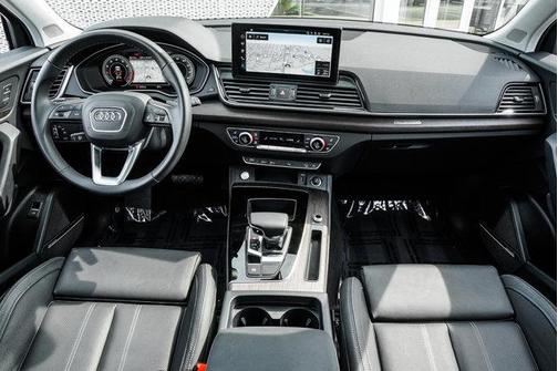 2025 Audi Q5 45 S line Premium Plus