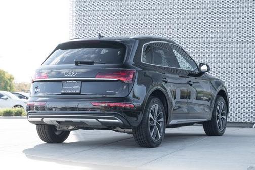 2021 Audi Q5 45 Premium Plus