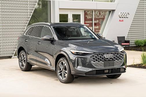 Tambora 2026 Audi Q5 Premium TFSI quattro S tronic