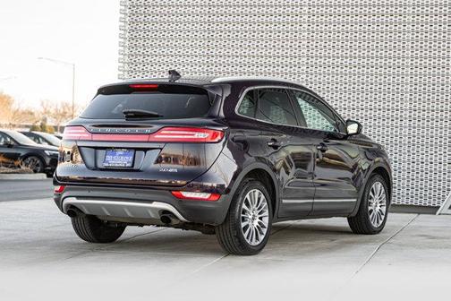 2015 Lincoln MKC Base
