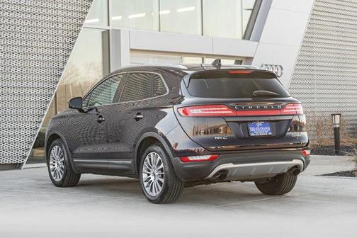 2015 Lincoln MKC Base