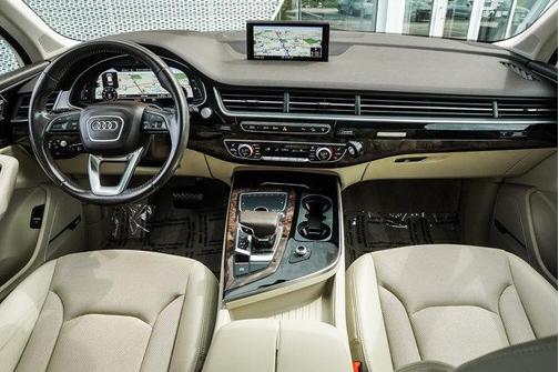 2017 Audi Q7 3.0T Prestige