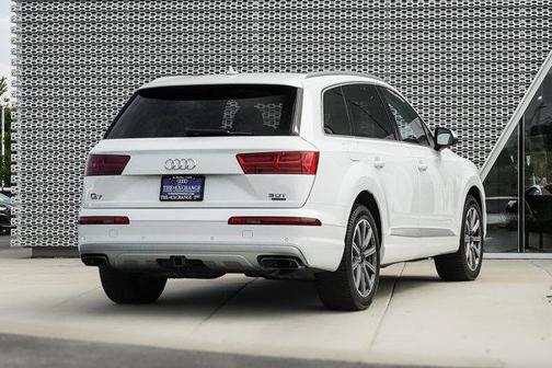 2017 Audi Q7 3.0T Prestige