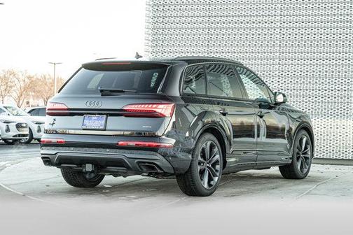2026 Audi Q7 55 Premium Plus