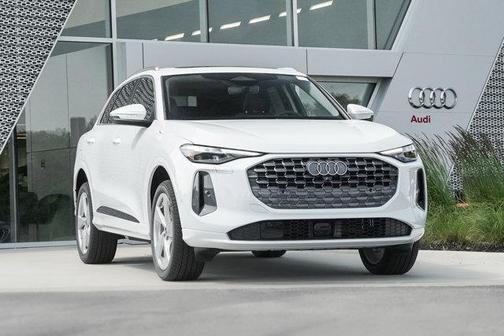 2025 Audi Q5 Premium Plus