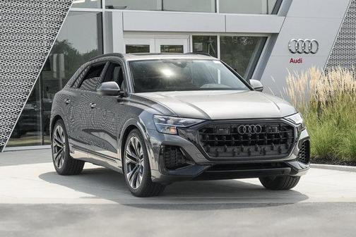 2025 Audi Q8 55 Premium Plus
