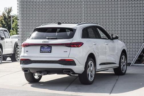 2025 Audi Q5 Premium Plus