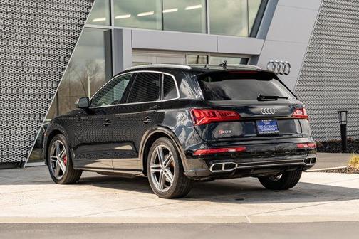 Black 2019 Audi SQ5 3.0T Prestige