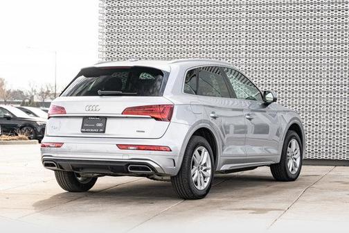 2022 Audi Q5 45 S line Premium