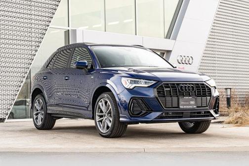 2025 Audi Q3 Premium 45 TFSI S line quattro Tiptronic