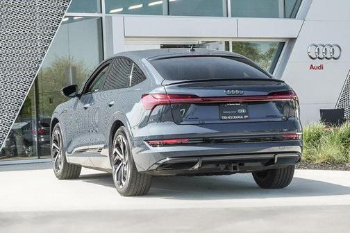 2022 Audi e-tron Sportback S line Premium Plus
