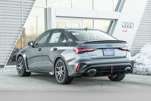 2026 Audi RS 3 TFSI quattro S tronic