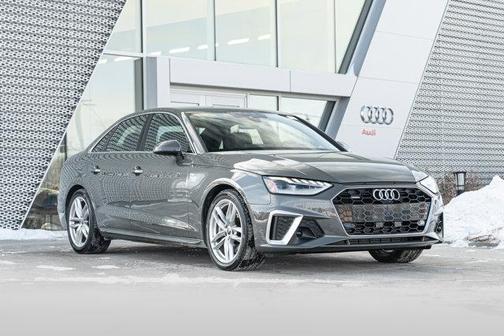 2023 Audi A4 45 S line Premium Plus