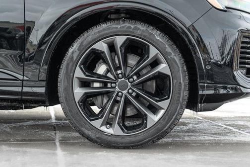 2026 Audi Q7 55 Premium Plus
