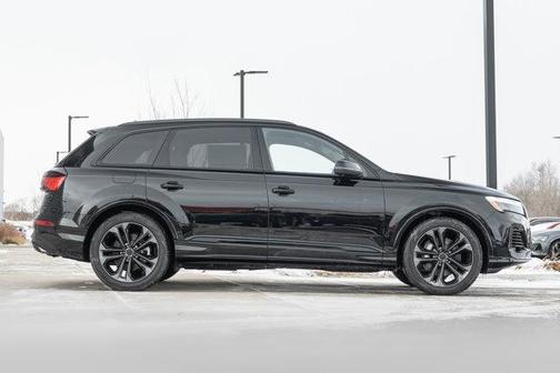 2026 Audi Q7 55 Premium Plus
