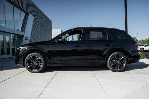 2026 Audi Q7 55 Premium Plus