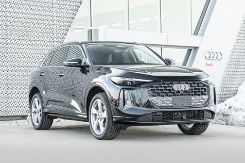 2025 Audi Q5 Premium Plus TFSI quattro S tronic