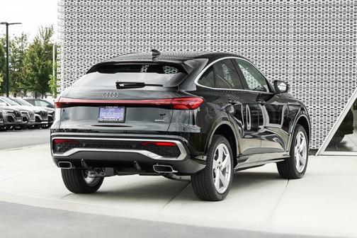 2025 Audi Q5 Sportback Premium Plus