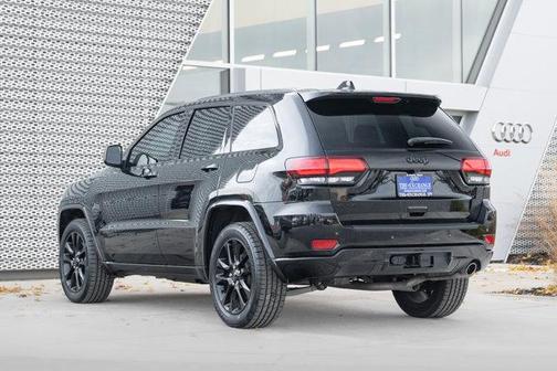 2021 Jeep Grand Cherokee Laredo