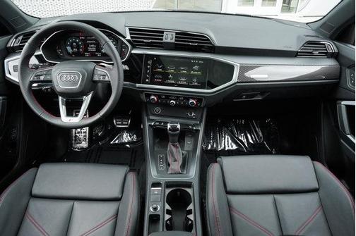 2025 Audi Q3 45 S line Premium Plus