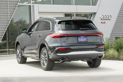 2025 Audi Q5 Premium Plus