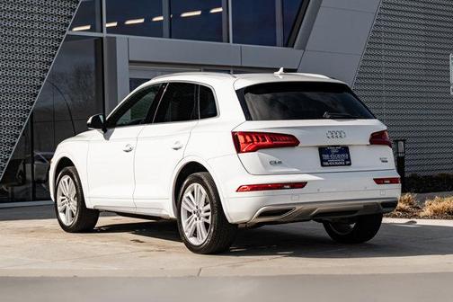 Ibis White 2018 Audi Q5 2.0T Premium Plus