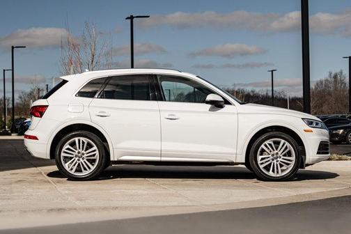 Ibis White 2018 Audi Q5 2.0T Premium Plus