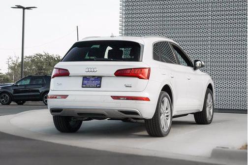 2018 Audi Q5 2.0T Premium Plus