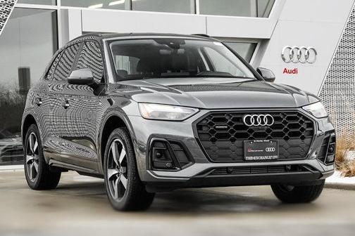 Photo 1 of 32 of 2022 Audi Q5 40 Premium Plus