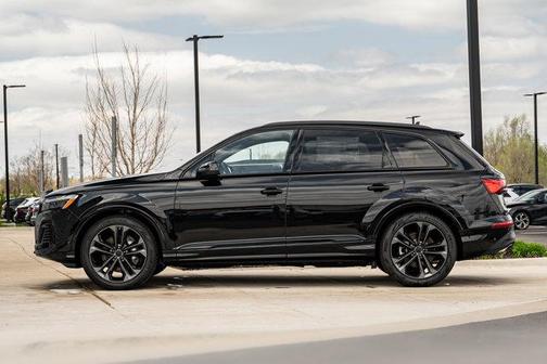 2026 Audi Q7 55 Premium Plus