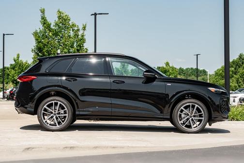 Mythos 2026 Audi Q5 Premium Plus TFSI quattro S tronic