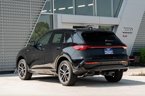 Mythos 2026 Audi Q5 Premium Plus TFSI quattro S tronic