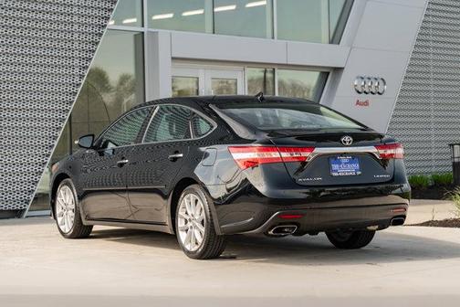 Attitude Black Metallic 2013 Toyota Avalon Limited