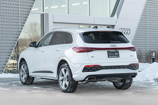 2025 Audi Q5 Premium Plus TFSI quattro S tronic