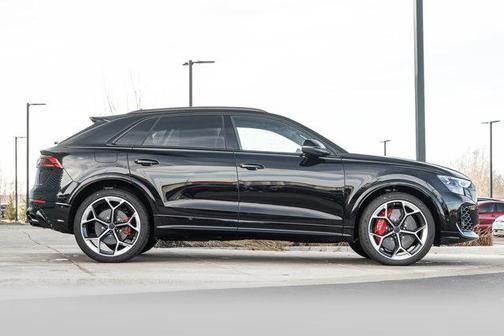 2026 Audi RS Q8 4.0T