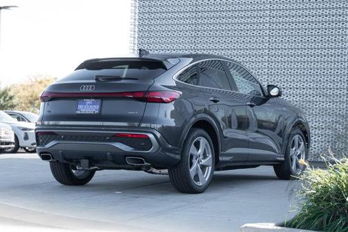 2025 Audi Q5 Prestige TFSI quattro S tronic