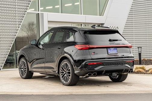 Mythos 2026 Audi SQ5 3.0T Premium Plus